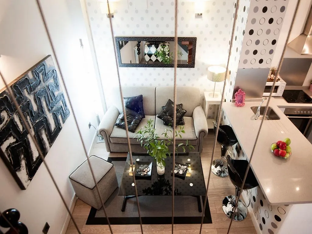 Singular Siete Revueltas Apartment Seville 0*,  Spain