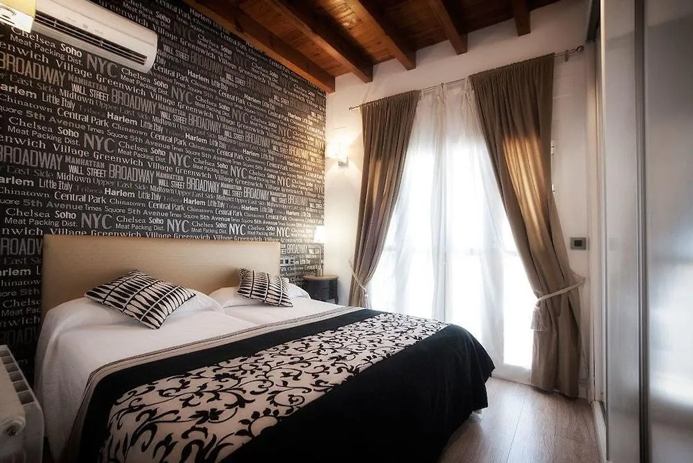 Singular Siete Revueltas Appartement Sevilla Spanje