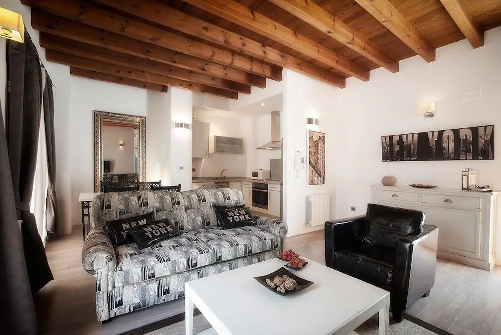Singular Siete Revueltas Appartement Sevilla Spanje